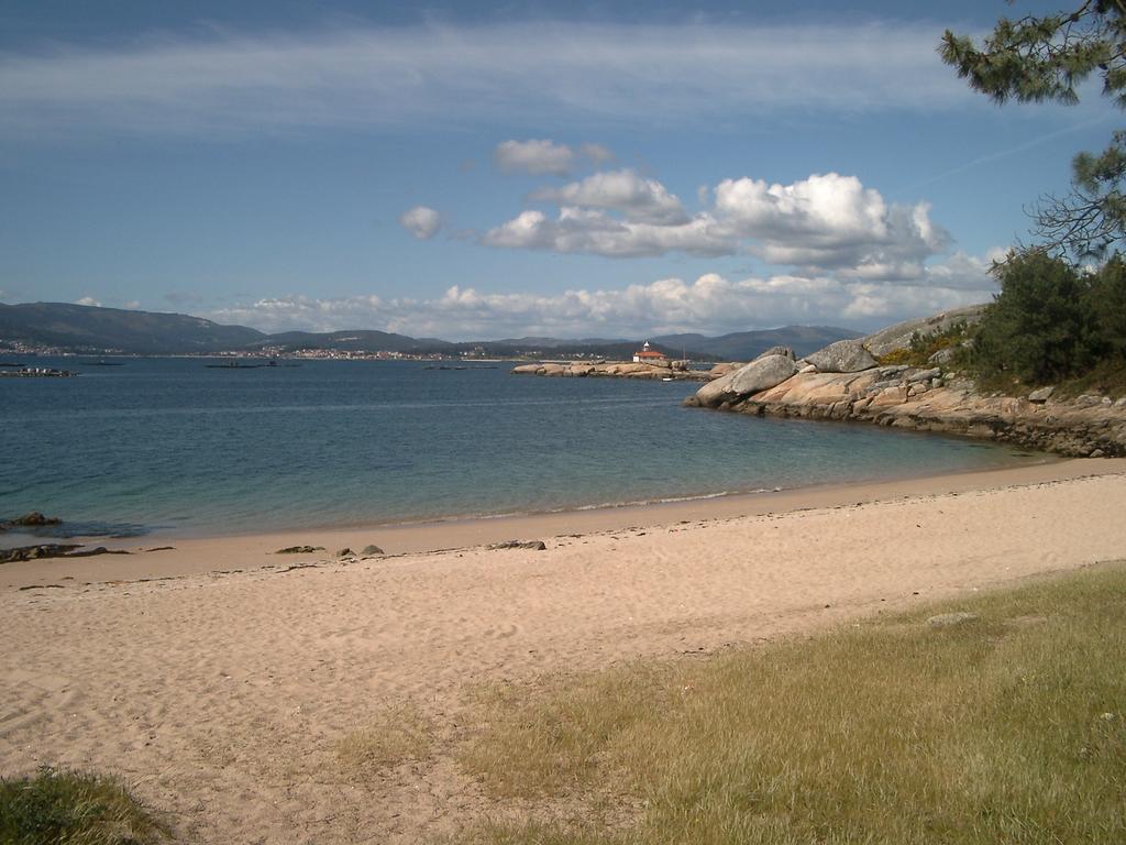 Apartamentos Arosa Isla de Arosa Esterno foto