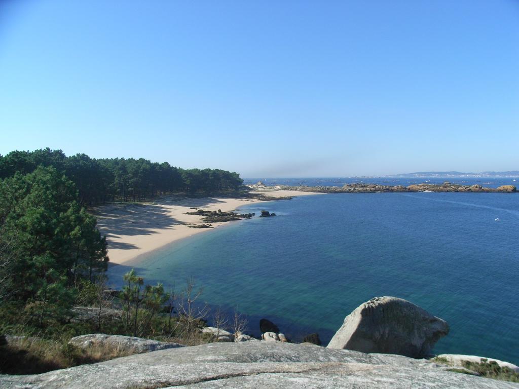Apartamentos Arosa Isla de Arosa Esterno foto