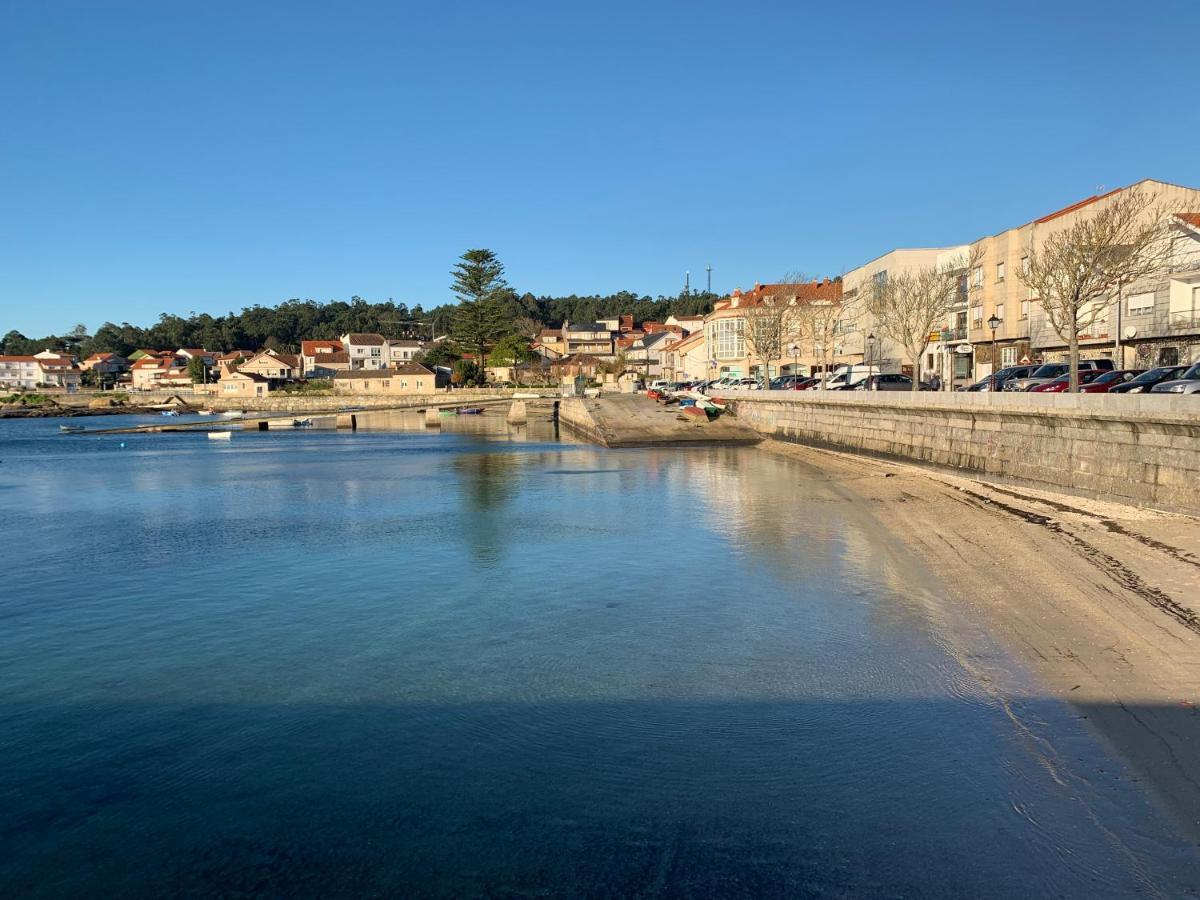Apartamentos Arosa Isla de Arosa Esterno foto